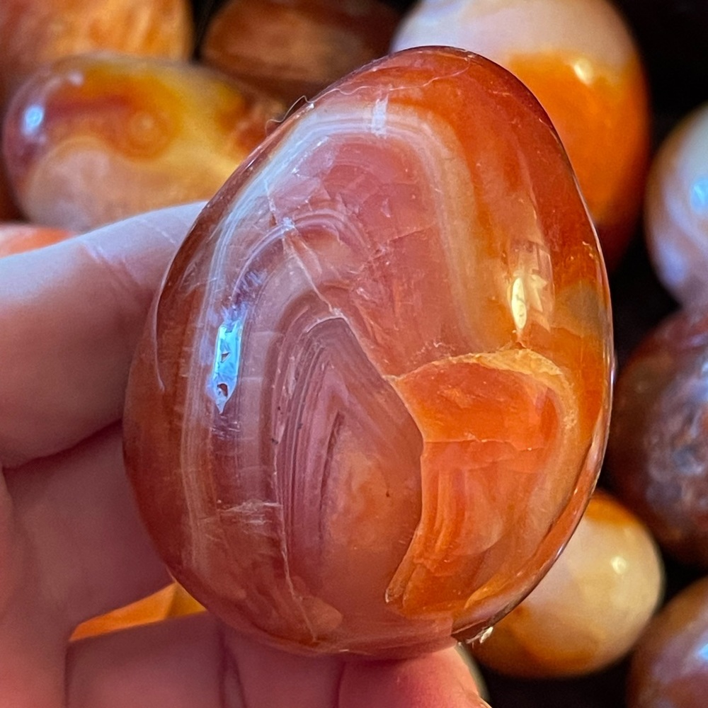 Genuine Carnelian gemstone eggs - Picture 10 of 13